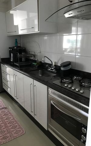 Apartamento à venda com 123m², 3 quartos e 2 vagas Apartamento à venda com 123m², 3 quartos e 2 vagasCozinha