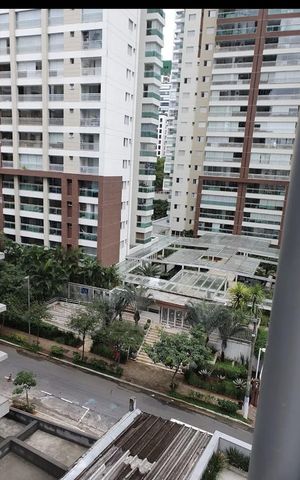 Apartamento à venda com 123m², 3 quartos e 2 vagas Apartamento à venda com 123m², 3 quartos e 2 vagasVista
