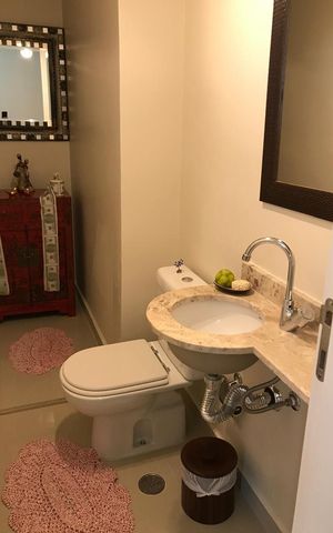 Apartamento à venda com 123m², 3 quartos e 2 vagas Apartamento à venda com 123m², 3 quartos e 2 vagasBanheiro