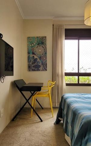 Apartamento à venda com 194m², 4 quartos e 3 vagas Apartamento à venda com 194m², 4 quartos e 3 vagasQuarto 4