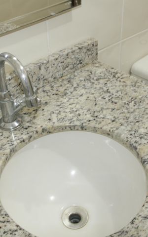 Apartamento à venda com 87m², 2 quartos e 1 vagaBanheiro