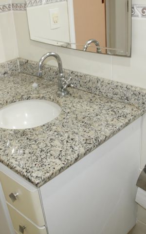 Apartamento à venda com 87m², 2 quartos e 1 vagaBanheiro