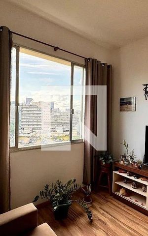 Apartamento à venda com 38m², 1 quarto e sem vagaSala