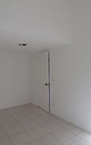 Casa de condomínio à venda com 89m², 2 quartos e 2 vagasQuarto 1