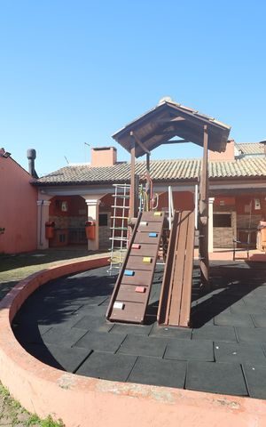 Casa de condomínio à venda com 89m², 2 quartos e 2 vagasÁrea comum - Playground