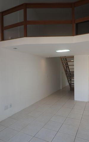 Casa de condomínio à venda com 89m², 2 quartos e 2 vagasSala