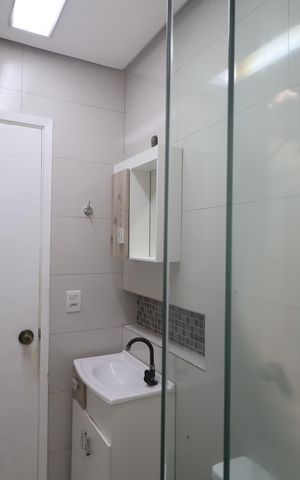 Casa de condomínio à venda com 89m², 2 quartos e 2 vagasBanheiro