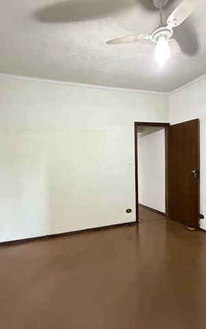 Casa à venda com 138m², 2 quartos e 2 vagasQuarto 2