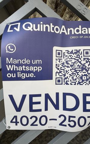 Casa à venda com 138m², 2 quartos e 2 vagasPlaquinha