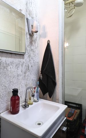 Casa à venda com 264m², 3 quartos e 3 vagas Casa à venda com 264m², 3 quartos e 3 vagasBanheiro suíte 2