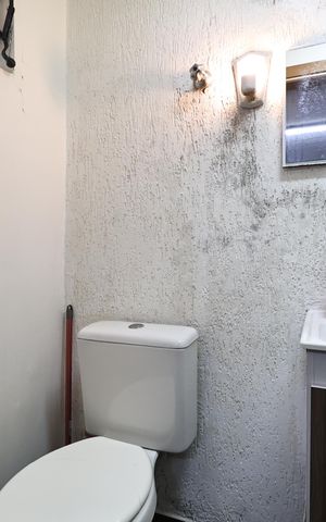 Casa à venda com 264m², 3 quartos e 3 vagas Casa à venda com 264m², 3 quartos e 3 vagasBanheiro suíte 2