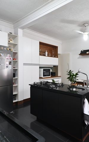 Casa à venda com 264m², 3 quartos e 3 vagas Casa à venda com 264m², 3 quartos e 3 vagasCozinha
