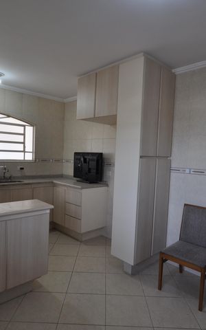 Casa para alugar com 200m², 2 quartos e 3 vagasCozinha 2