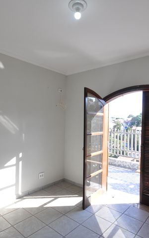 Casa para alugar com 200m², 2 quartos e 3 vagasQuarto 2