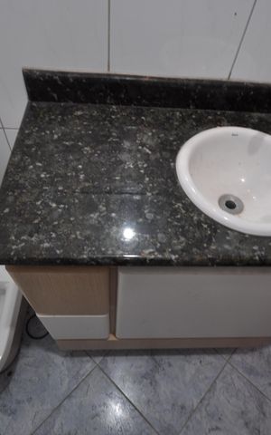 Casa para alugar com 200m², 2 quartos e 3 vagasBanheiro 1