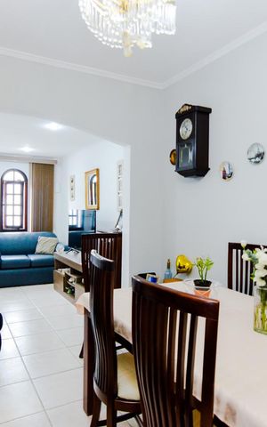 Casa à venda com 171m², 3 quartos e 4 vagasSala