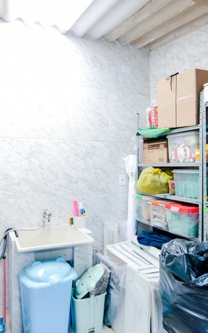 Casa à venda com 171m², 3 quartos e 4 vagasÁrea de Serviço