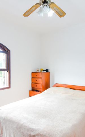 Casa à venda com 171m², 3 quartos e 4 vagasQuarto 1 - Suíte