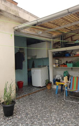 Casa à venda com 130m², 2 quartos e 3 vagasQuintal