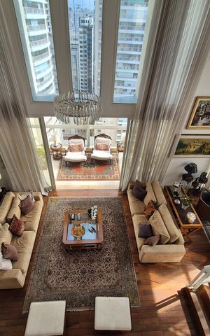 Apartamento à venda com 400m², 4 quartos e 6 vagas Apartamento à venda com 400m², 4 quartos e 6 vagasSala