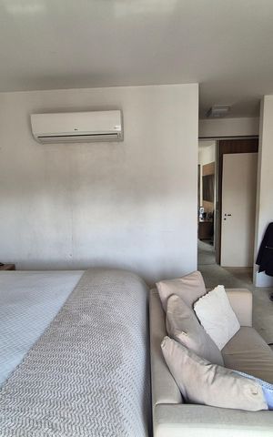 Apartamento à venda com 400m², 4 quartos e 6 vagas Apartamento à venda com 400m², 4 quartos e 6 vagasQuarto