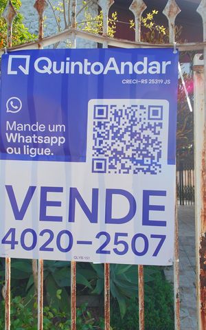 Casa à venda com 187m², 3 quartos e 2 vagasPlaca