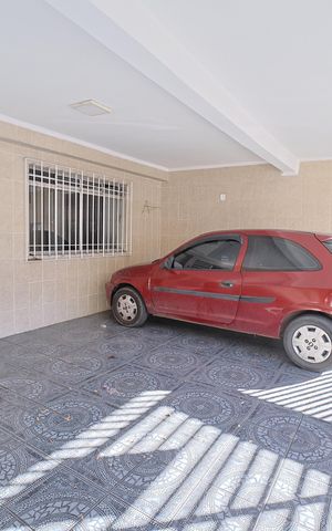 Casa à venda com 135m², 4 quartos e 3 vagasGaragem