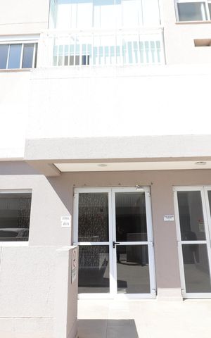 Apartamento para alugar com 49m², 2 quartos e 1 vagaFachada do bloco