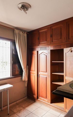 Casa para alugar com 150m², 4 quartos e 4 vagas Casa para alugar com 150m², 4 quartos e 4 vagasquarto 2