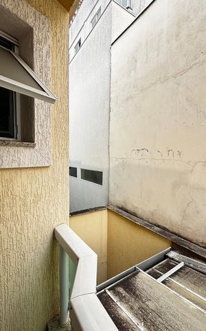 Apartamento à venda com 184m², 3 quartos e 4 vagas Apartamento à venda com 184m², 3 quartos e 4 vagasSuite Varanda