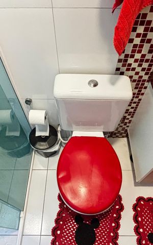 Apartamento à venda com 184m², 3 quartos e 4 vagas Apartamento à venda com 184m², 3 quartos e 4 vagasBanheiro