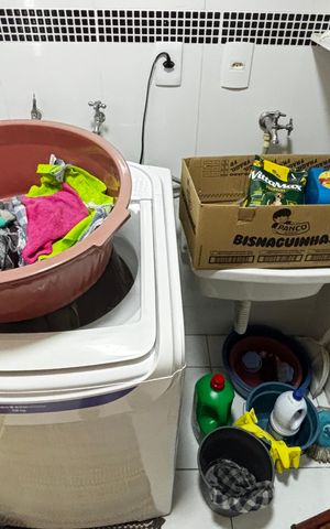 Apartamento à venda com 184m², 3 quartos e 4 vagas Apartamento à venda com 184m², 3 quartos e 4 vagasCobertura - Area de Serviço