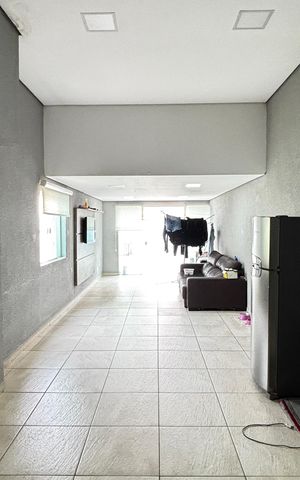Apartamento à venda com 184m², 3 quartos e 4 vagas Apartamento à venda com 184m², 3 quartos e 4 vagasCobertura