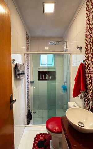 Apartamento à venda com 184m², 3 quartos e 4 vagas Apartamento à venda com 184m², 3 quartos e 4 vagasBanheiro