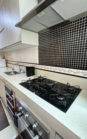 Apartamento à venda com 184m², 3 quartos e 4 vagas Apartamento à venda com 184m², 3 quartos e 4 vagasCozinha