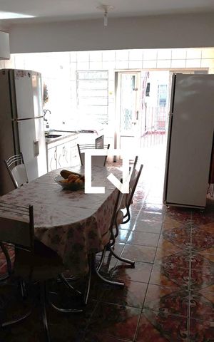Casa para alugar com 111m², 2 quartos e 2 vagas Casa para alugar com 111m², 2 quartos e 2 vagasCozinha