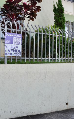 Apartamento à venda com 75m², 2 quartos e 1 vaga Apartamento à venda com 75m², 2 quartos e 1 vagaFachada