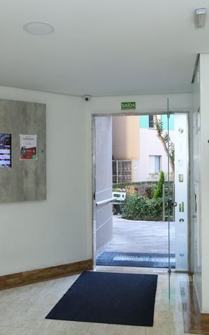 Apartamento à venda com 48m², 2 quartos e 1 vagaÁrea comum - Saguão do prédio