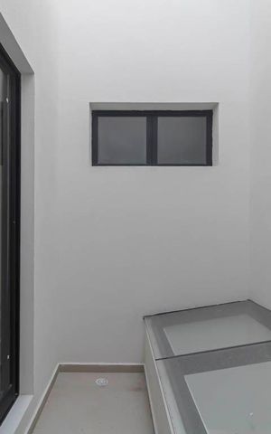 Casa à venda com 164m², 3 quartos e 2 vagas Casa à venda com 164m², 3 quartos e 2 vagasJardim de Inverno