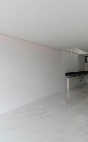 Casa à venda com 164m², 3 quartos e 2 vagas Casa à venda com 164m², 3 quartos e 2 vagasSala/Cozinha