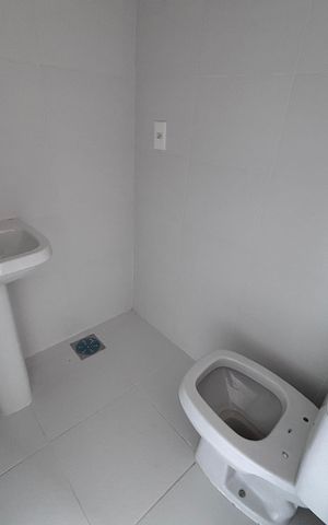 Apartamento para alugar com 99m², 2 quartos e 1 vaga Apartamento para alugar com 99m², 2 quartos e 1 vagaBanheiro do Quarto 1