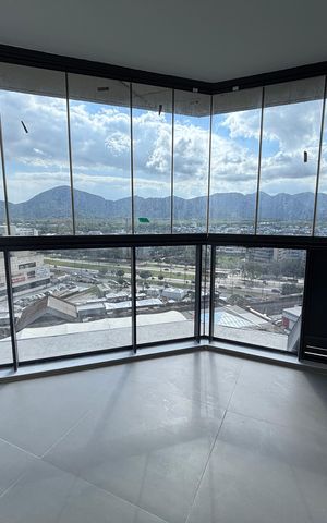 Apartamento para alugar com 99m², 2 quartos e 1 vaga Apartamento para alugar com 99m², 2 quartos e 1 vagaVaranda