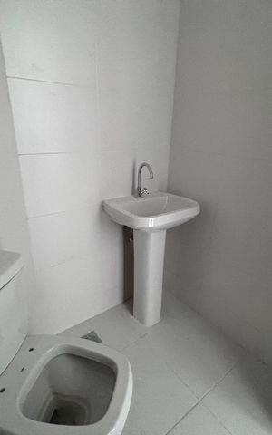 Apartamento para alugar com 99m², 2 quartos e 1 vaga Apartamento para alugar com 99m², 2 quartos e 1 vagaBanheiro