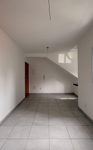 Apartamento à venda com 94m², 2 quartos e 1 vaga Apartamento à venda com 94m², 2 quartos e 1 vagaSala