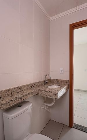 Apartamento à venda com 94m², 2 quartos e 1 vaga Apartamento à venda com 94m², 2 quartos e 1 vagaBanheiro da Suíte