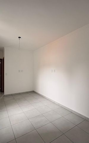 Apartamento à venda com 94m², 2 quartos e 1 vaga Apartamento à venda com 94m², 2 quartos e 1 vagaSala