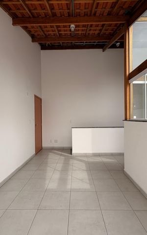Apartamento à venda com 94m², 2 quartos e 1 vaga Apartamento à venda com 94m², 2 quartos e 1 vagaCobertura