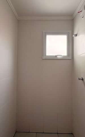 Apartamento à venda com 94m², 2 quartos e 1 vaga Apartamento à venda com 94m², 2 quartos e 1 vagaBanheiro