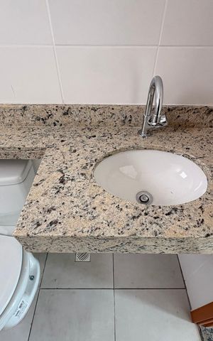 Apartamento à venda com 94m², 2 quartos e 1 vaga Apartamento à venda com 94m², 2 quartos e 1 vagaBanheiro da Suíte
