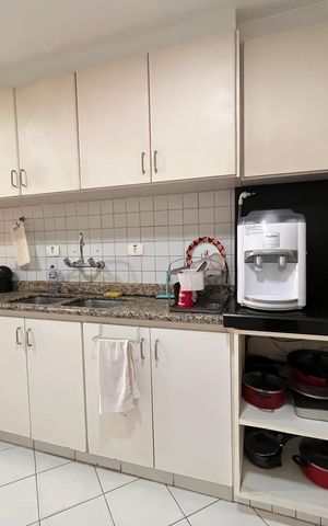 Apartamento para alugar com 170m², 3 quartos e 1 vaga Apartamento para alugar com 170m², 3 quartos e 1 vagaCozinha